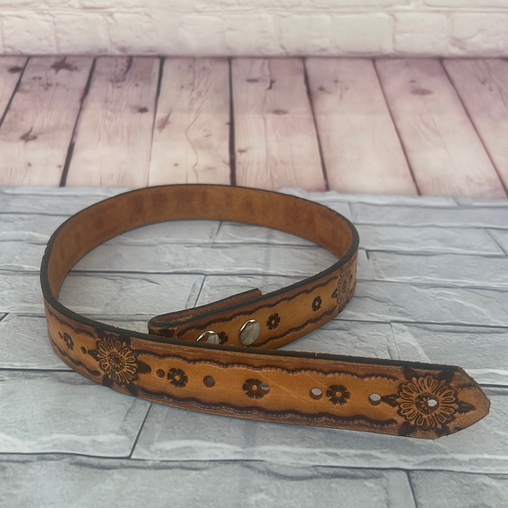Tooled brown leather belt ENGRAVED NAME ANNALIESE
